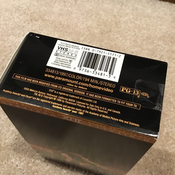 Titanic VHS Collector’s Set - Picture 8 of 8